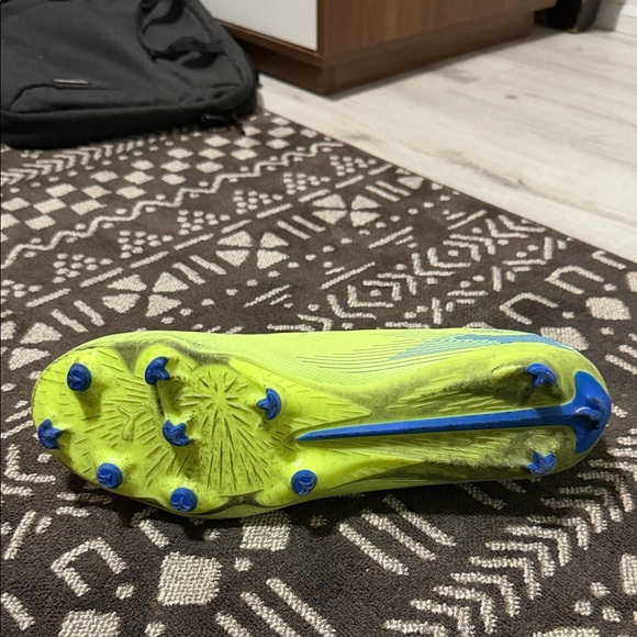 Puma Ultra 5 FG soccer cleats - Picture 4 of 5